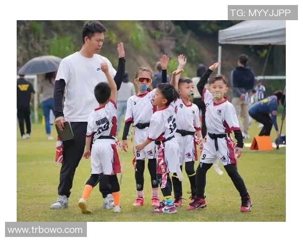 助攻队友的力量与智慧在余望的传球中绽放