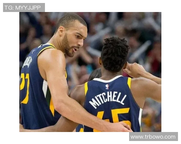 爵士队全队发挥出色，勇夺连胜，战绩辉煌